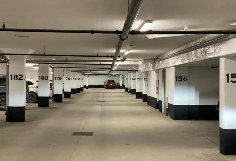 Resort Otel King & Queen Bed, Pool, Firepit, Fully Stocked