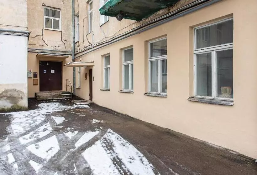 هاستل Bali House Vilnius