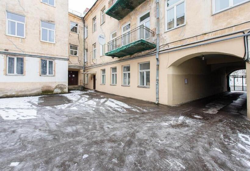 هاستل Bali House Vilnius