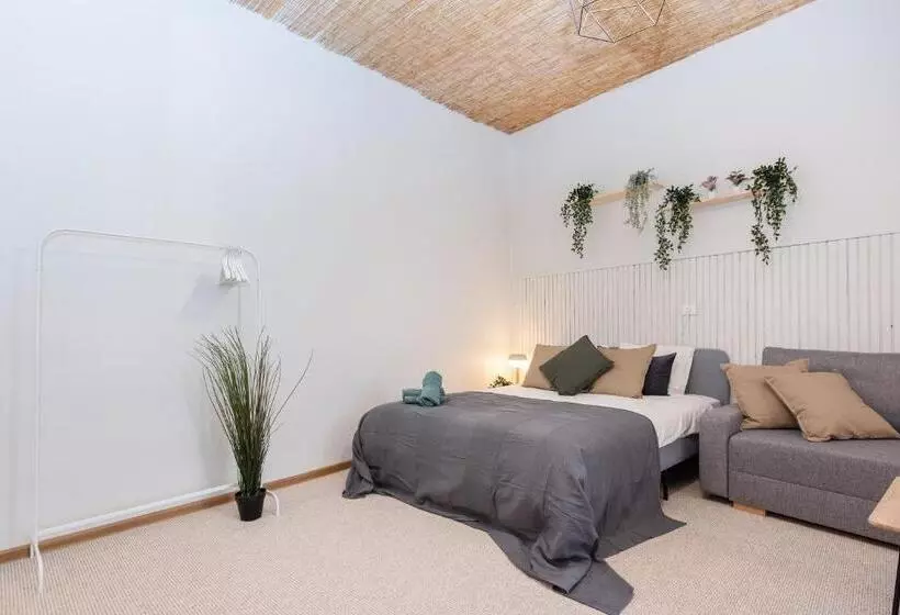 هاستل Bali House Vilnius