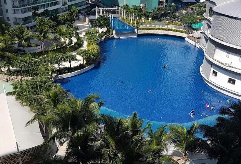 Azure Urban Resort Boracay 710