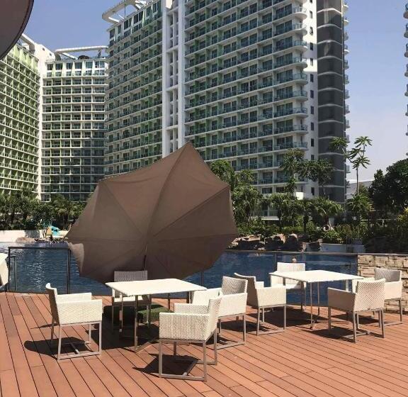 Azure Urban Resort Boracay 710