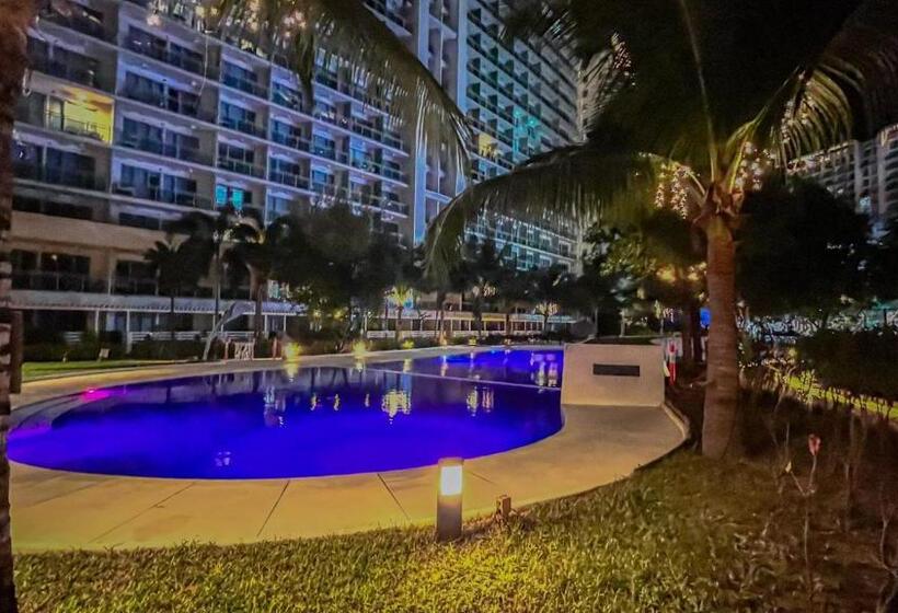 Azure Urban Resort Boracay 710