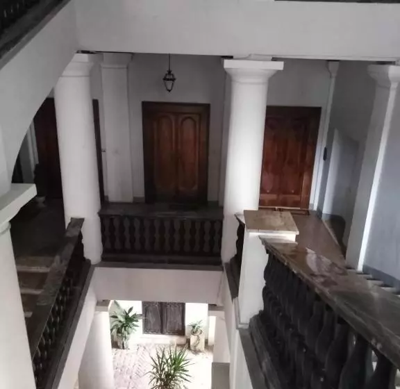 تختخواب و صبحانه Dimora Giosafatti