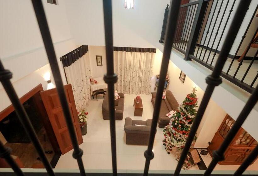 Nocleg ze śniadaniem Howick Residence