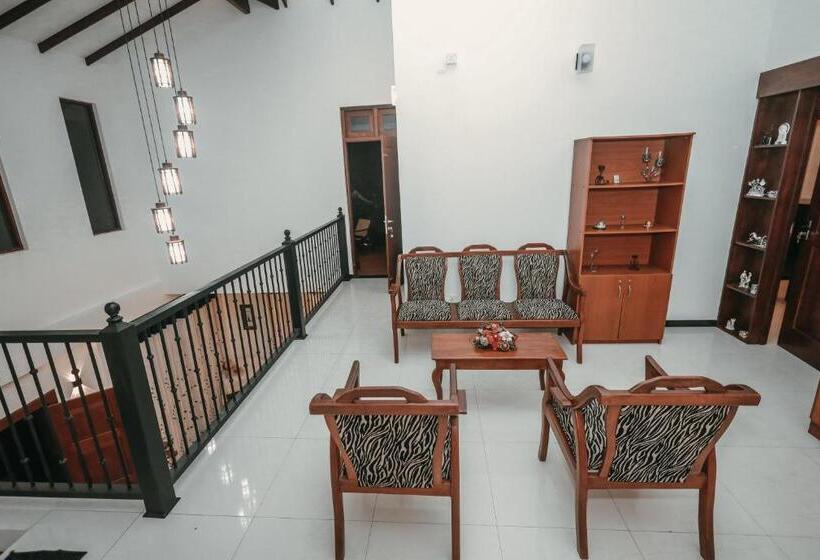 Nocleg ze śniadaniem Howick Residence