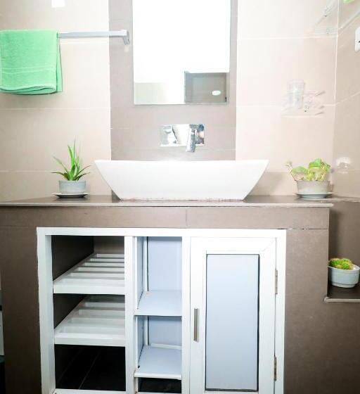 Nocleg ze śniadaniem Howick Residence