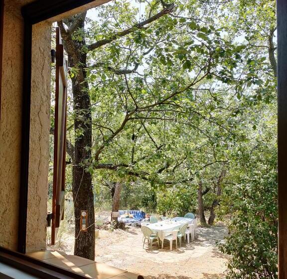 مبيت وإفطار Villa Les Chariotins