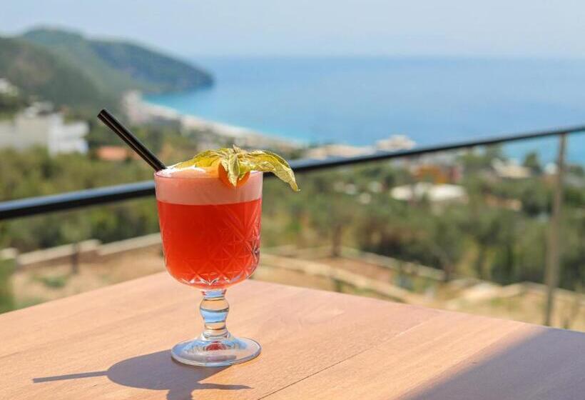 Black Diamond Hotel Dhermi