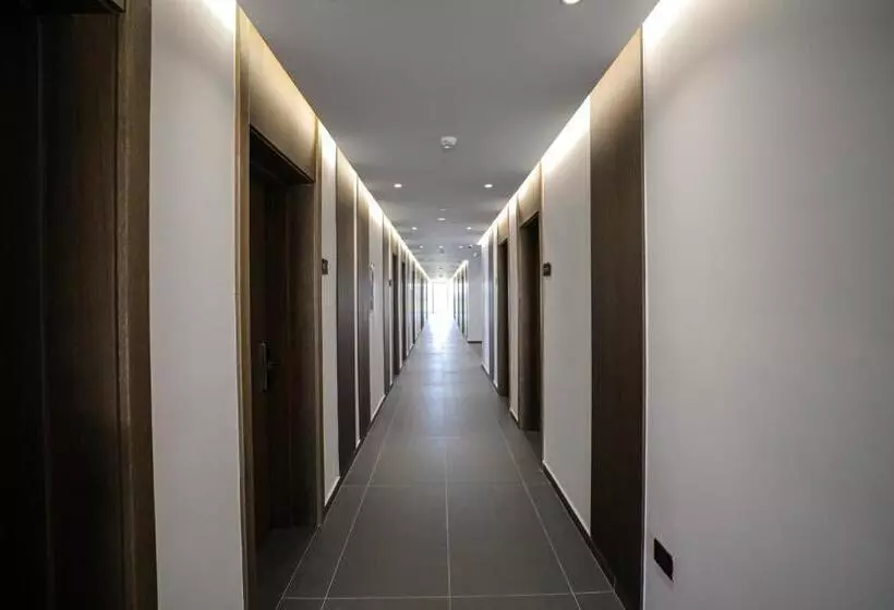 Black Diamond Hotel Dhermi