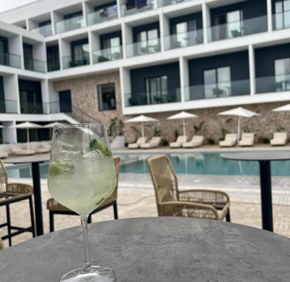 Black Diamond Hotel Dhermi