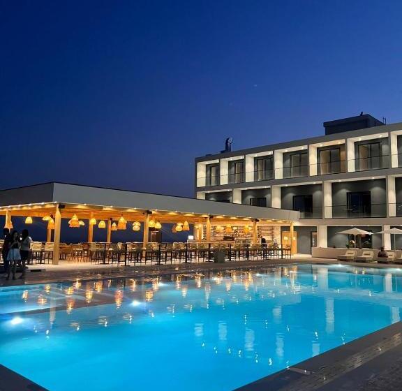 Black Diamond Hotel Dhermi
