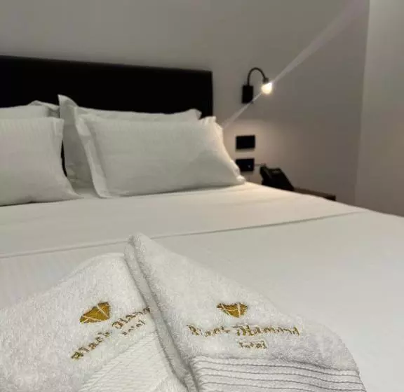 Black Diamond Hotel Dhermi