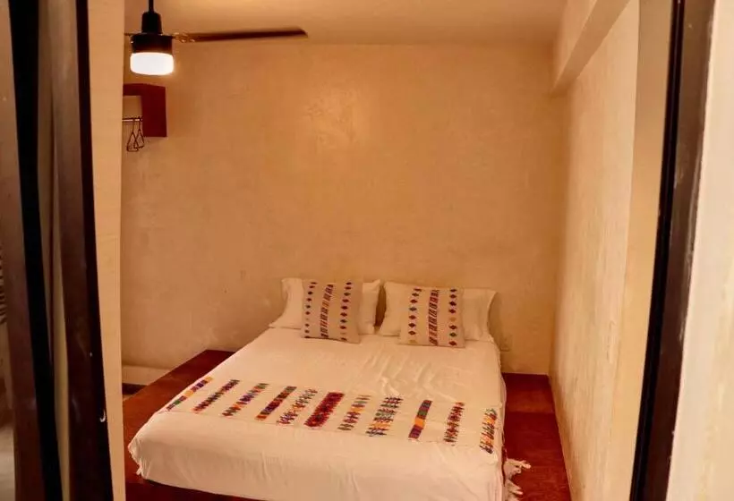 Casa Nomada Tuxtla Hotel   Hostal