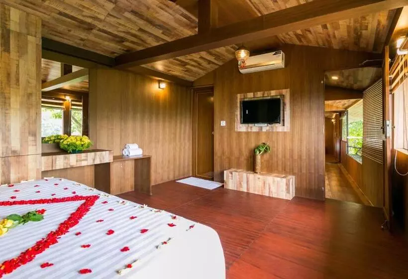 Grand Valley Resort
