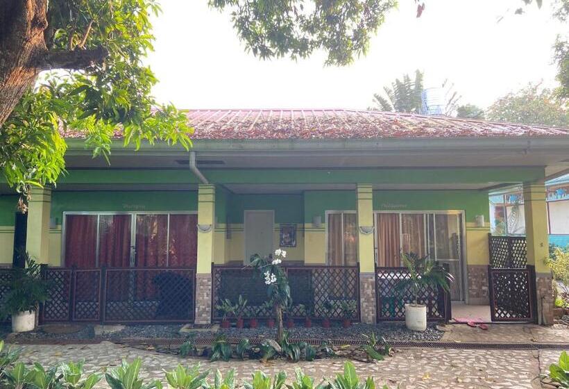 Hotel Angela S Pool Resort