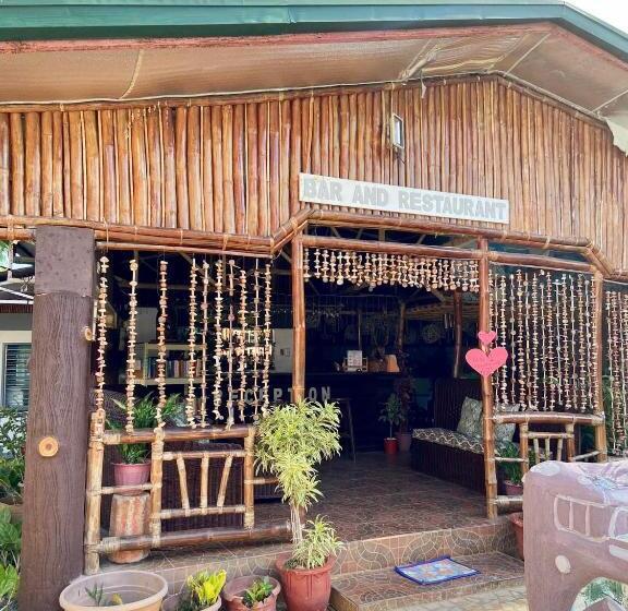 Hotel Angela S Pool Resort