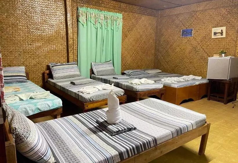 هتل Angela S Pool Resort