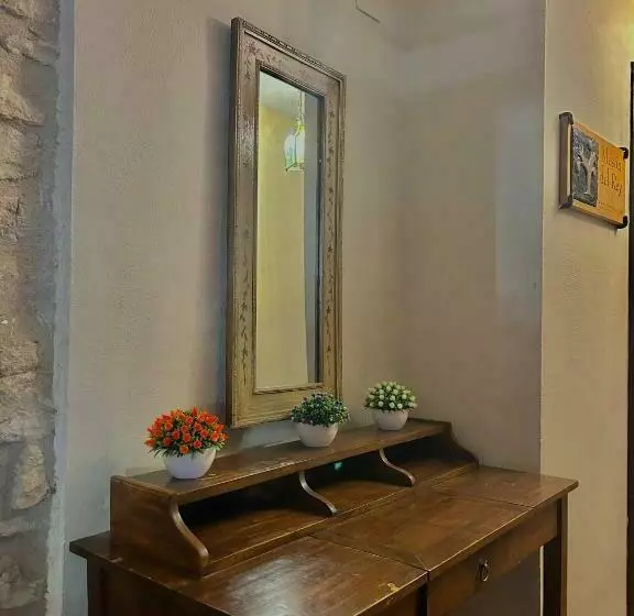 Hotelli Hostal Meson Del Rey