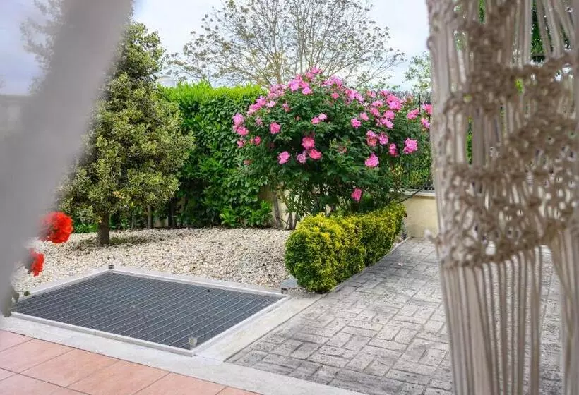 ペンション A Casa Di Lu  Elegant Room