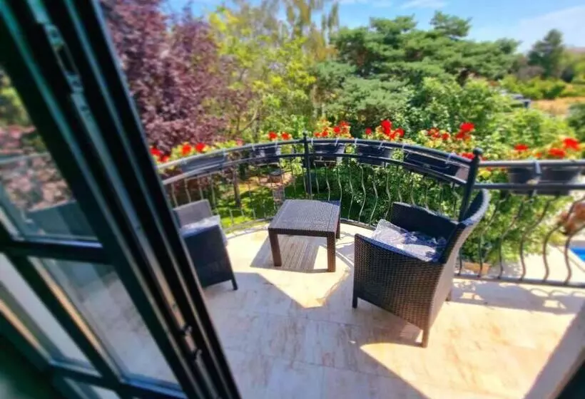 پانسیون Füge Villa Luxury & Wellness