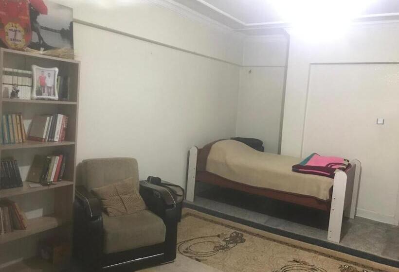 پانسیون House