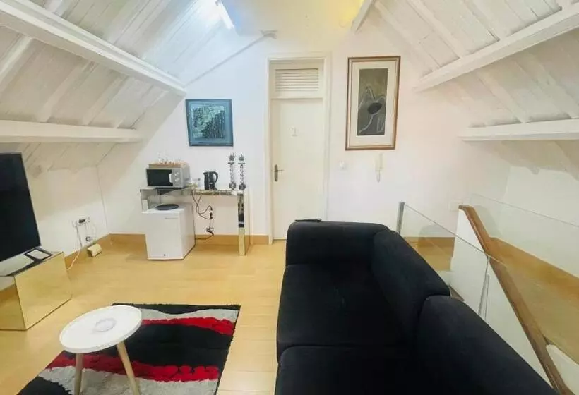 پانسیون Kazarão Di Mavete   Guesthouse