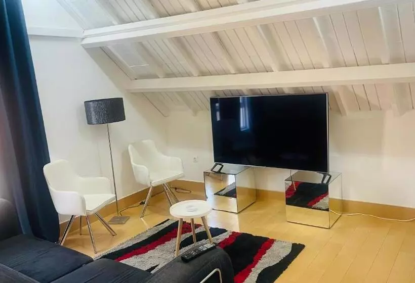 پانسیون Kazarão Di Mavete   Guesthouse