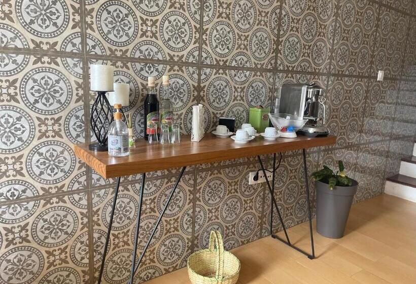 پانسیون Kazarão Di Mavete Guesthouse