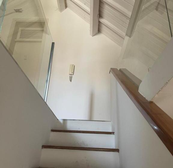 پانسیون Kazarão Di Mavete Guesthouse