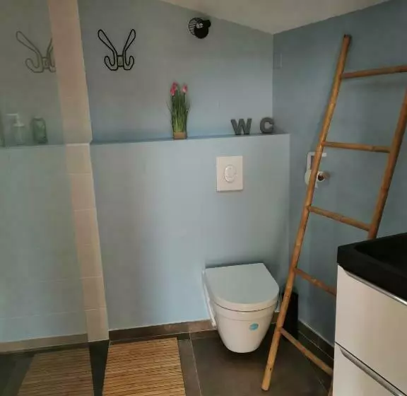 Majatalo Le Pigeonnier De Coupiac