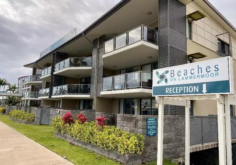 Beaches On Lammermoor Apartments