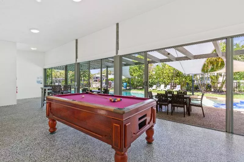 Beaches On Lammermoor Apartments