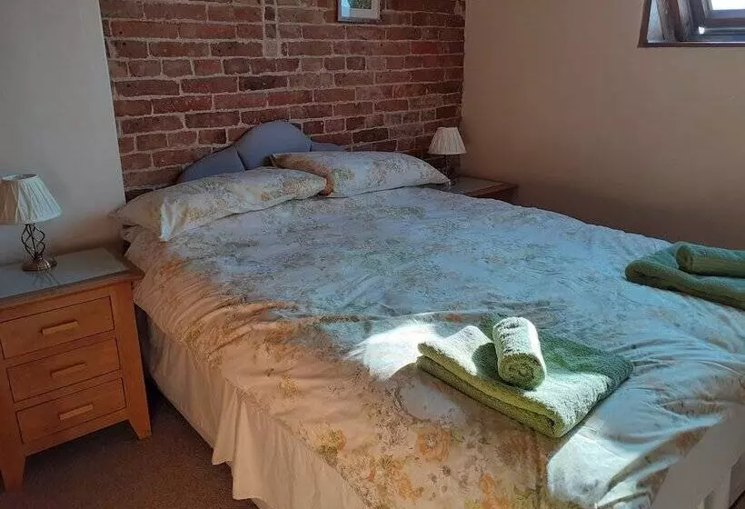 Bed and Breakfast Bluebell Farm