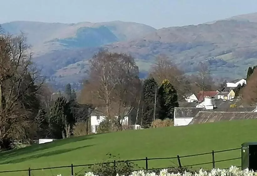 Bed and Breakfast Brooklands Guest House