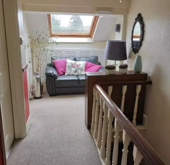 Bed and Breakfast Brooklands Guest House