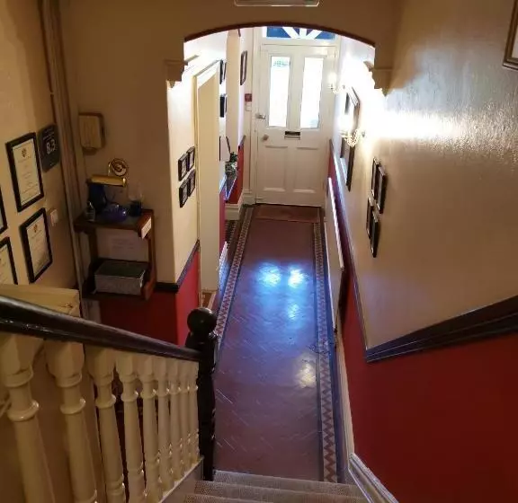 Bed and Breakfast Brooklands Guest House