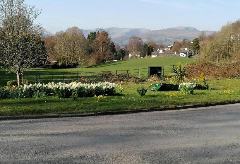 مبيت وإفطار Brooklands Guest House