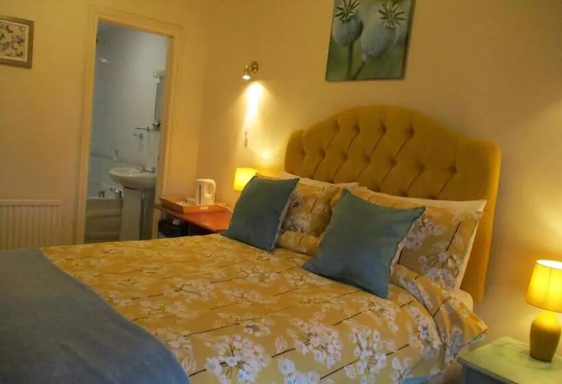 Bed and Breakfast Cranborne Guest Accommodation Exclusively For Adults