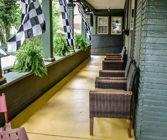 Aamiaismajoitus (B&B) Stone Soup Inn