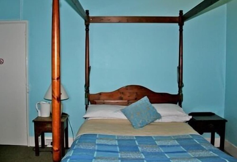 צימר The Bent Arms