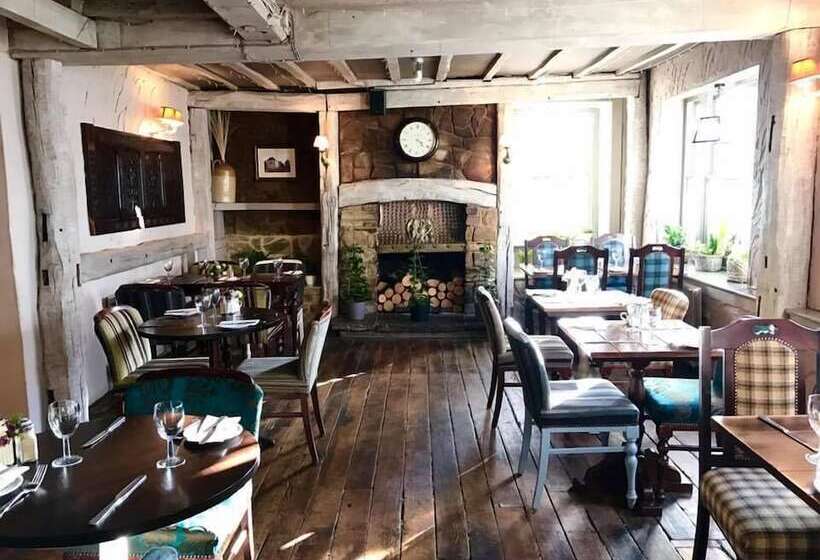 צימר The Bent Arms