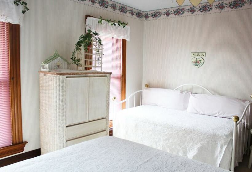 Bed and Breakfast Victorian Rose Garden