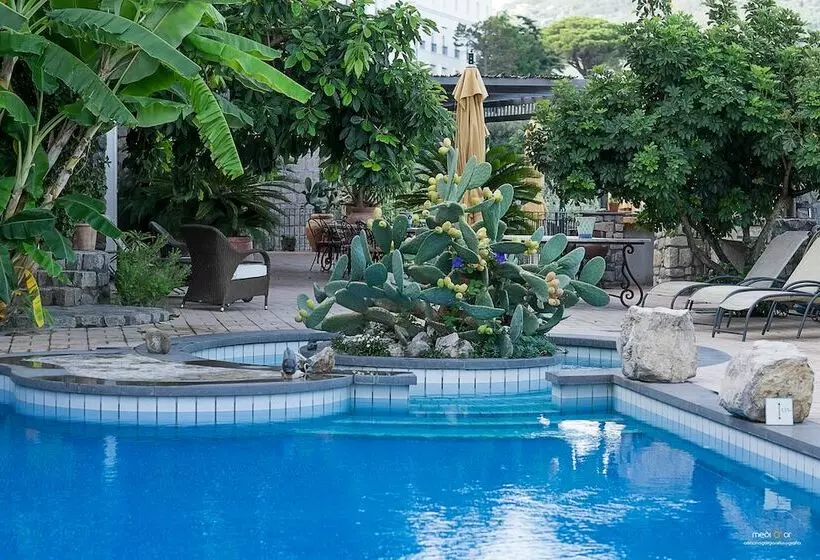 צימר Villa Ketty Resort