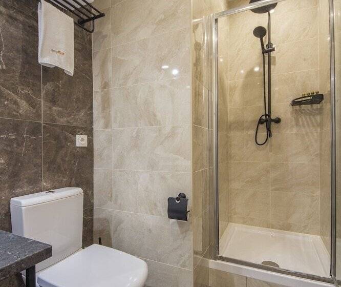 Central Dayflat Apartments