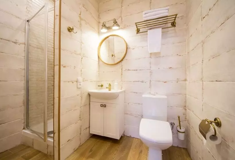 Central Dayflat Apartments