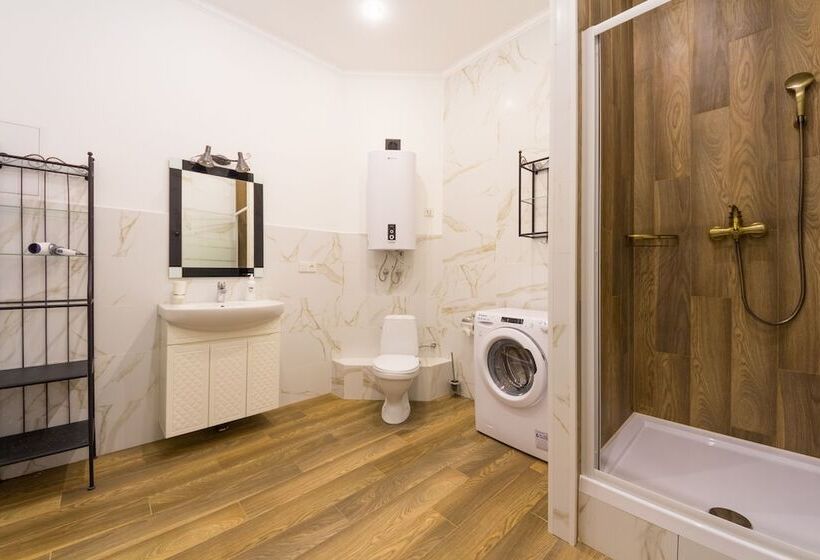 Central Dayflat Apartments