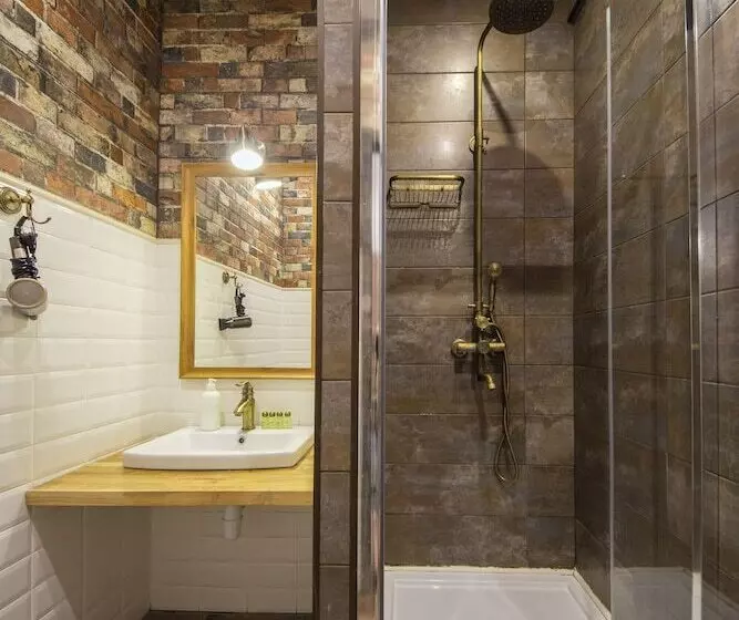 Central Dayflat Apartments