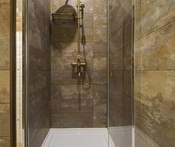 Central Dayflat Apartments