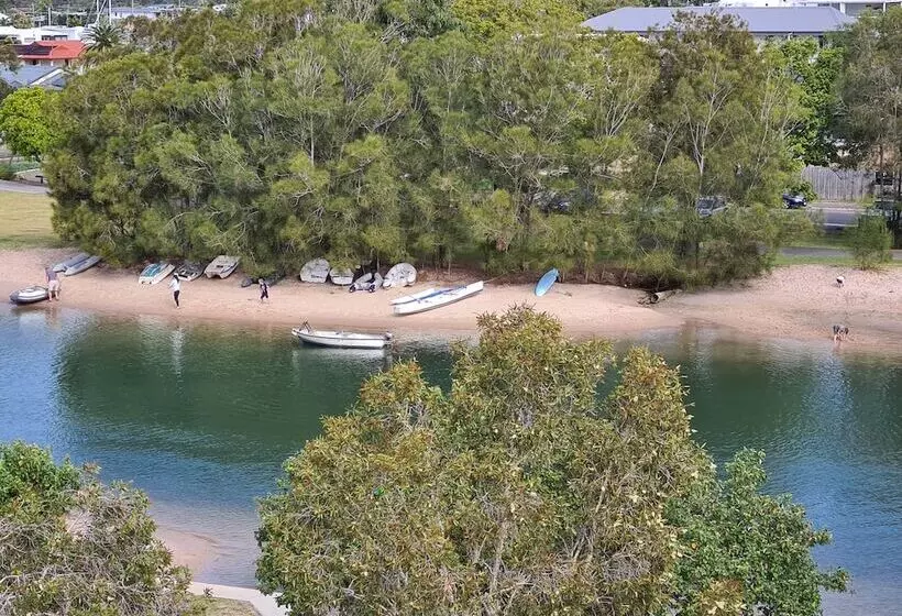 Excellsior Apartments